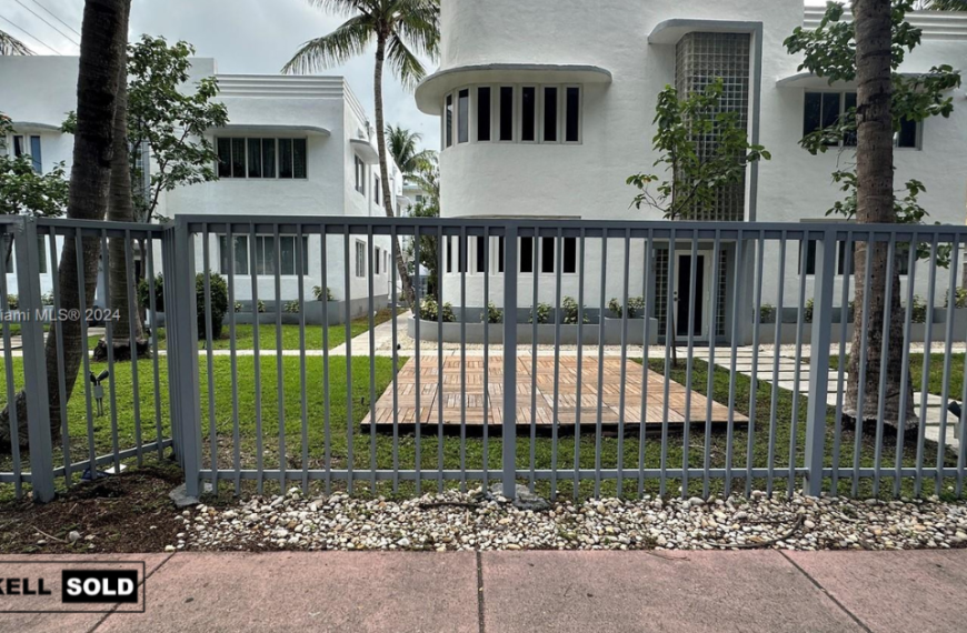 Miami Beach Art Deco condo