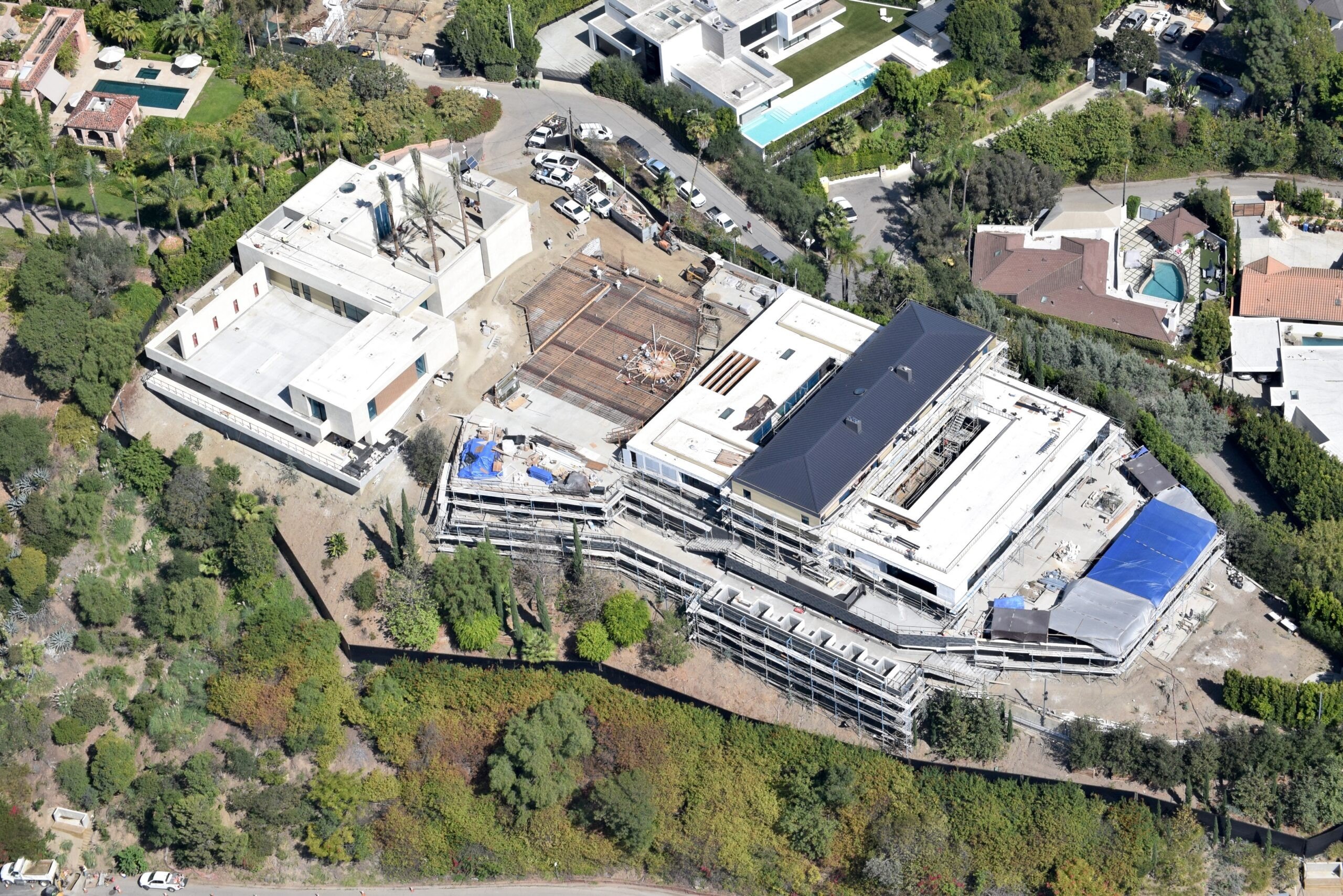 EXCLUSIVE: LeBron James Is Building 2 Enormous Megamansions on Site of Demolished $37 Million Beverly Hills Estate 1 Mega mansion being built by LeBron James in Bel-Air, California