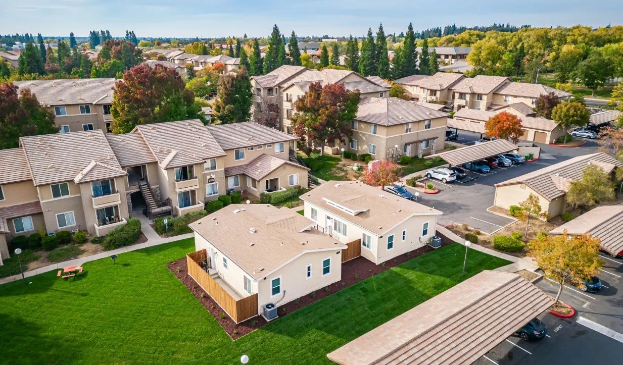 Modular Home Construction Gains Ground as Homebuilders Seek Speed, Scale, and Savings 24 Modular Home Construction Gains Ground as Homebuilders Seek Speed, Scale, and Savings