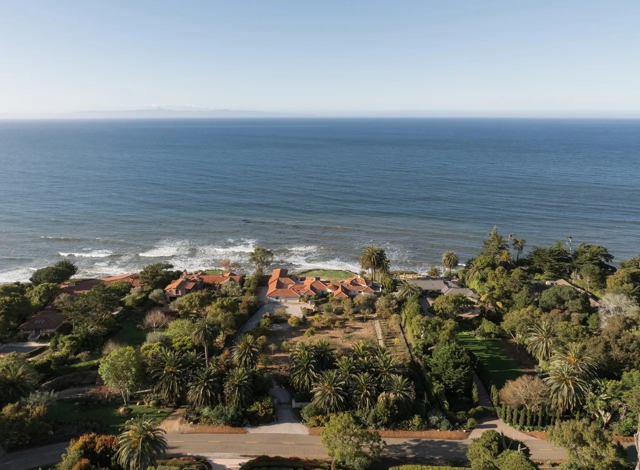 The $1 Million Stretch: Luxury Markets Where You Get the Most for Your Money—and the Metros Charging Big Bucks for Tiny Condos 1 The $1 Million Stretch: Luxury Markets Where You Get the Most for Your Money—and the Metros Charging Big Bucks for Tiny Condos