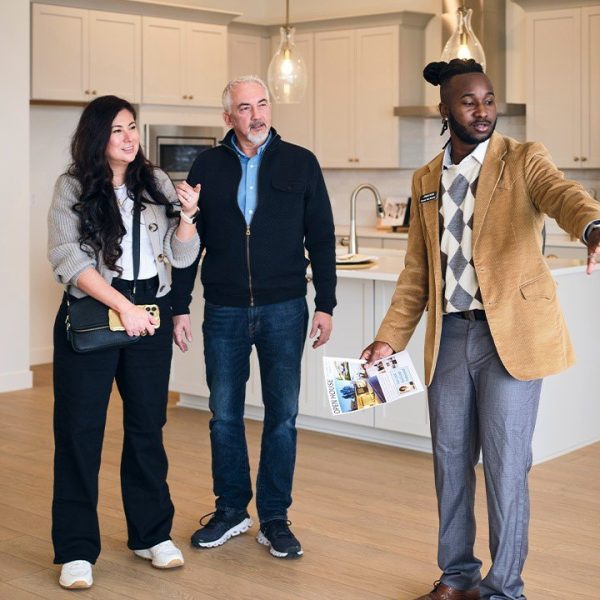 Home 54 Mortgage Applications Today: New Home Loan Applications Edge Up 0.2% as Refinancing Drops