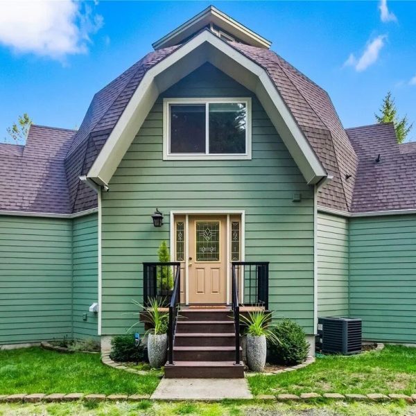 Home 52 Nuclear Engineer’s Dome Home That Spent Years as an Empty ‘Shell’ Lists for $900K—After Being Transformed Into ‘Architectural Masterpiece’